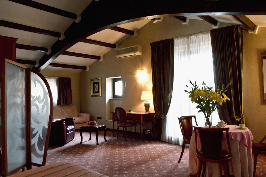 Hotel Claudiani Macerata Habitación foto